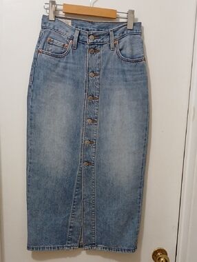 Levis Denim Skirt